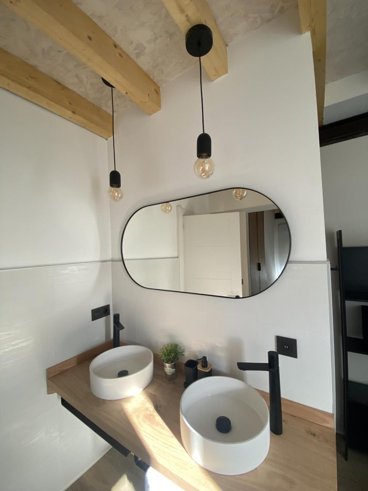 トレラベーガ La Casa Del Barberoヴィラ エクステリア 写真